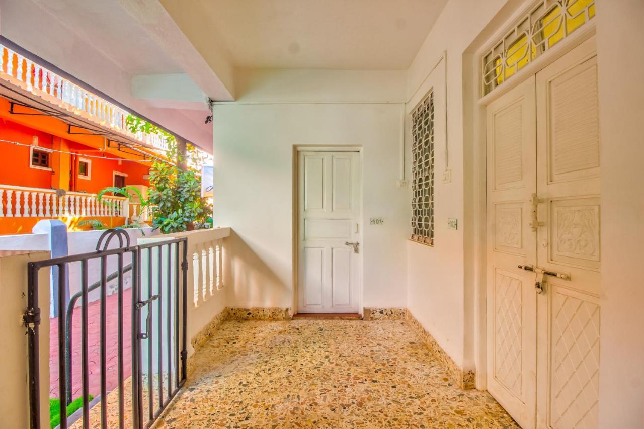 Отель Jack'S Calangute Place Экстерьер фото