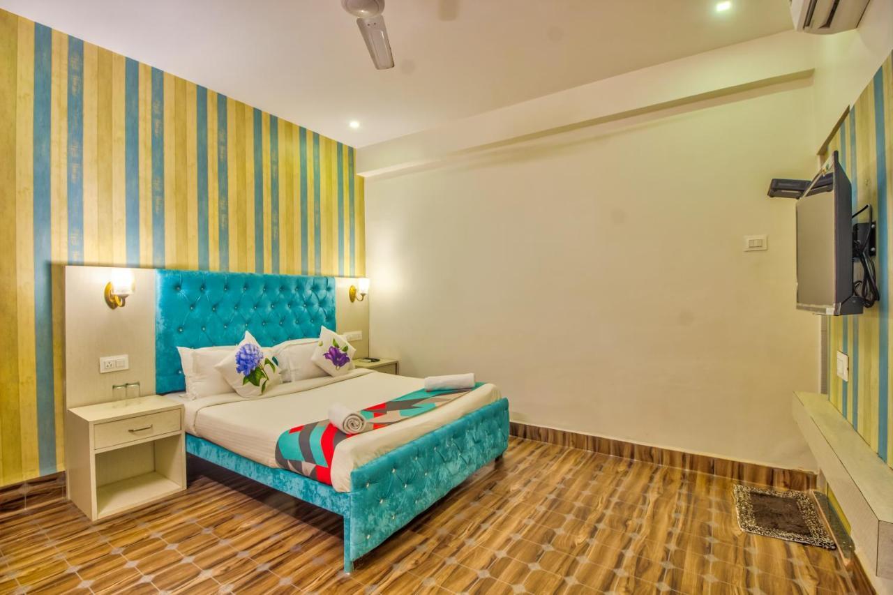 Отель Jack'S Calangute Place Экстерьер фото