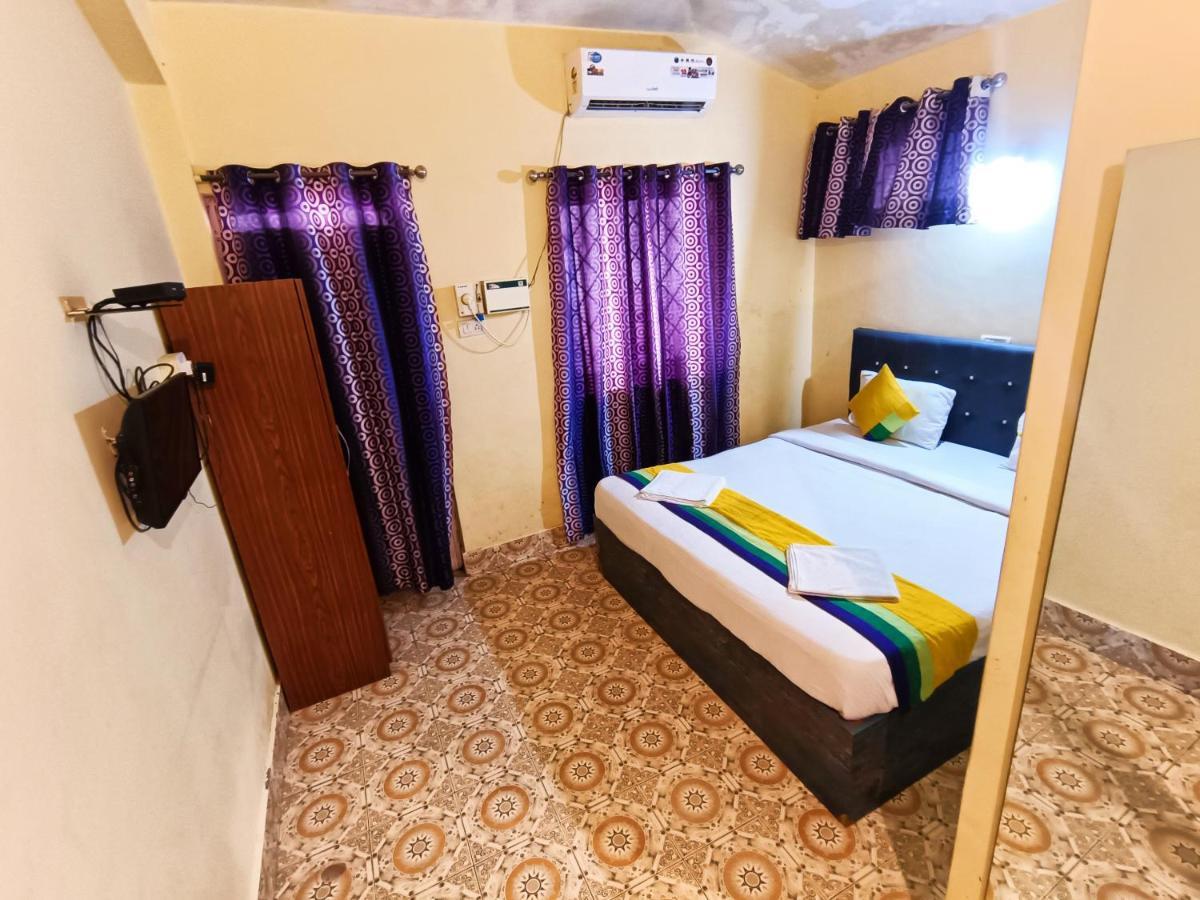 Отель Jack'S Calangute Place Экстерьер фото